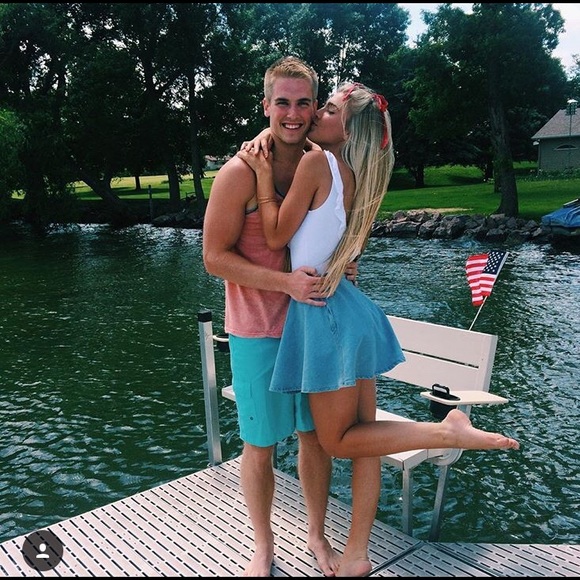 Light washed skater denim skirt: American Apparel - Picture 2 of 3